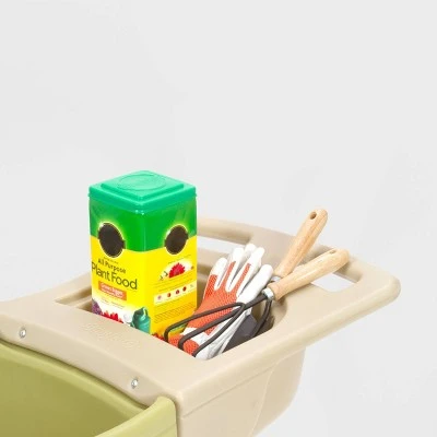 Simplay3 Easy Haul Wheelbarrow Green 1 Simplay3 Easy Haul Wheelbarrow Green